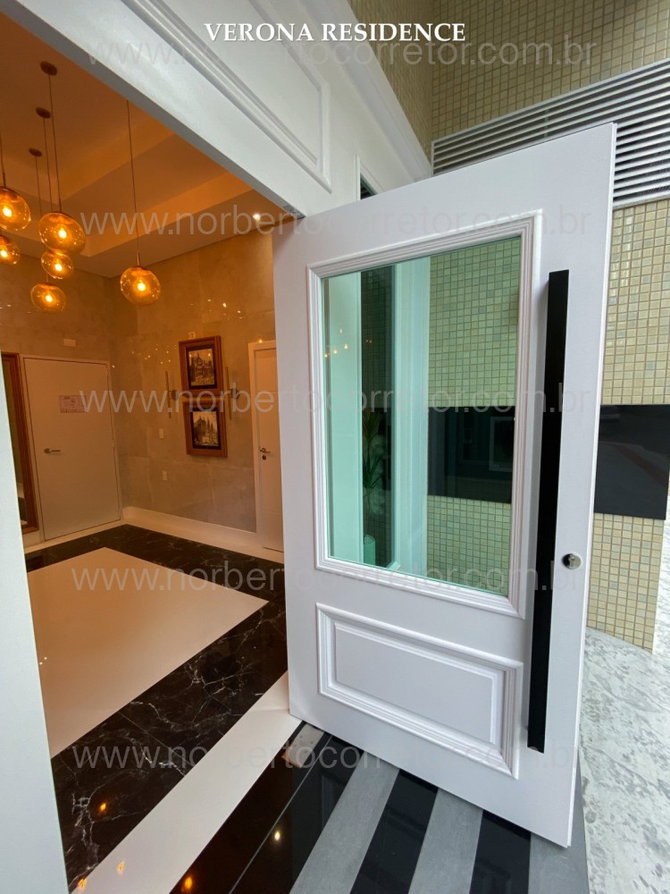 APARTAMENTO A VENDA NA QUADRA MAR DE MEIA PRAIA