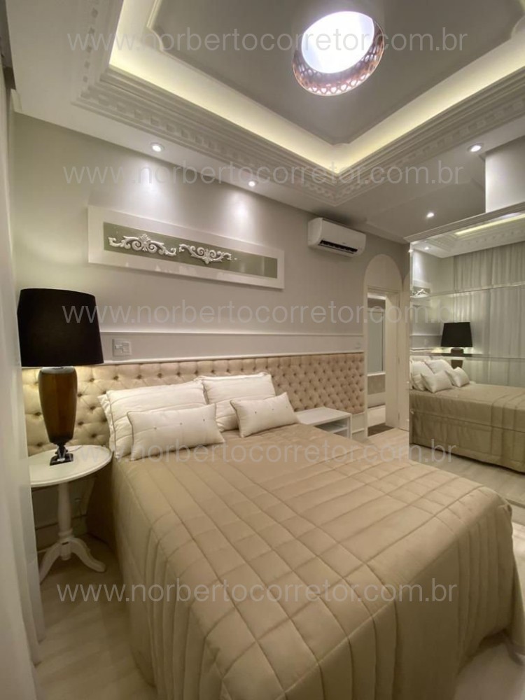 APARTAMENTO FRENTE MAR A VENDA EM MEIA PRAIA