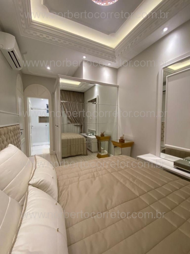 APARTAMENTO FRENTE MAR A VENDA EM MEIA PRAIA