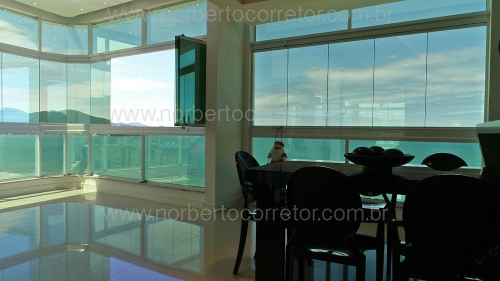 COBERTURA DUPLEX A VENDA NA QUADRA MAR MEIA PRAIA