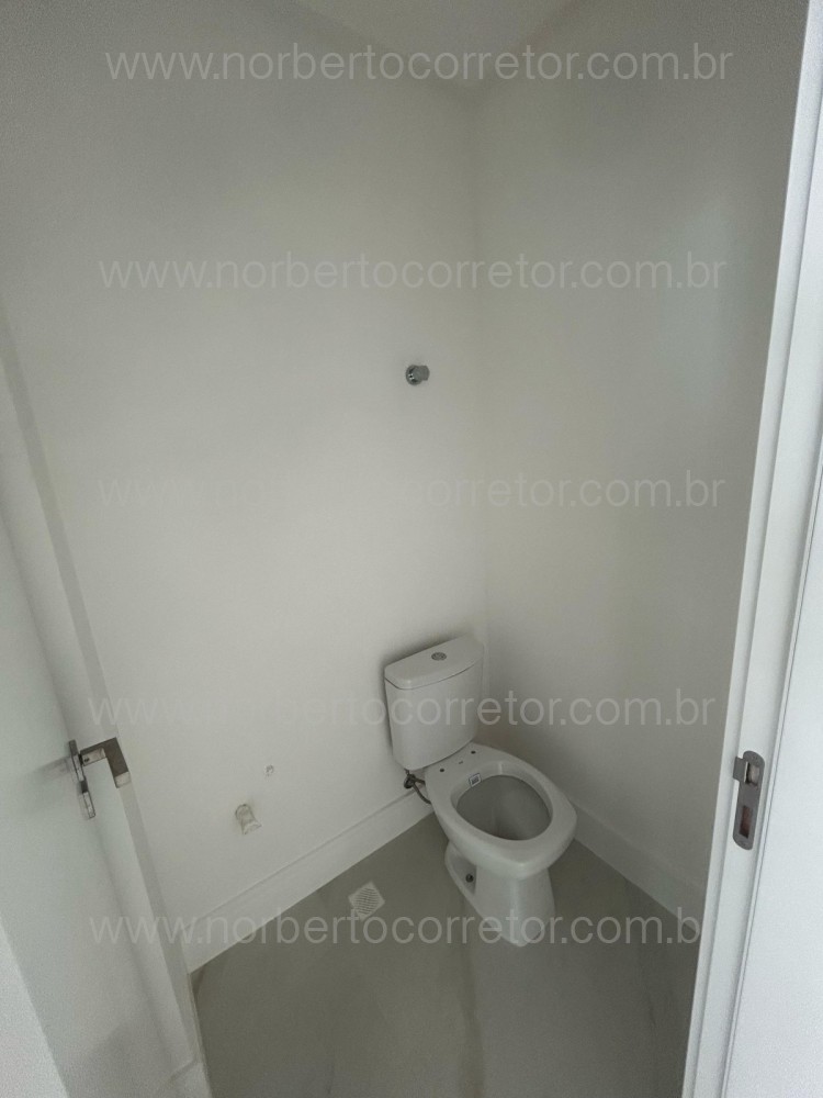 APARTAMENTO A VENDA EM MEIA PRAIA | 3 SUTES 