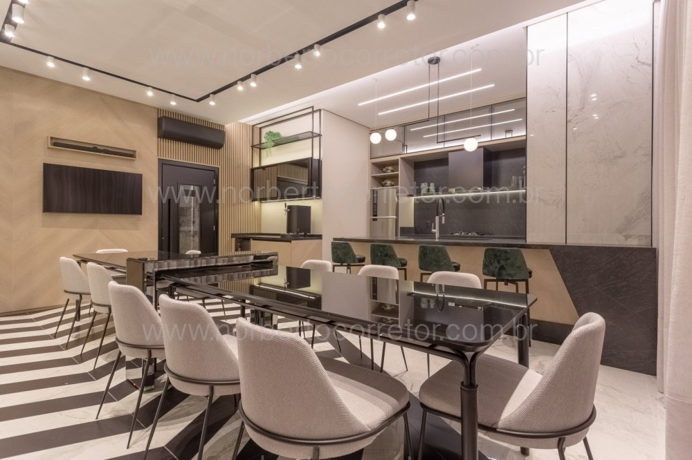 APARTAMENTO 03 SUTES A VENDA EM MEIA PRAIA