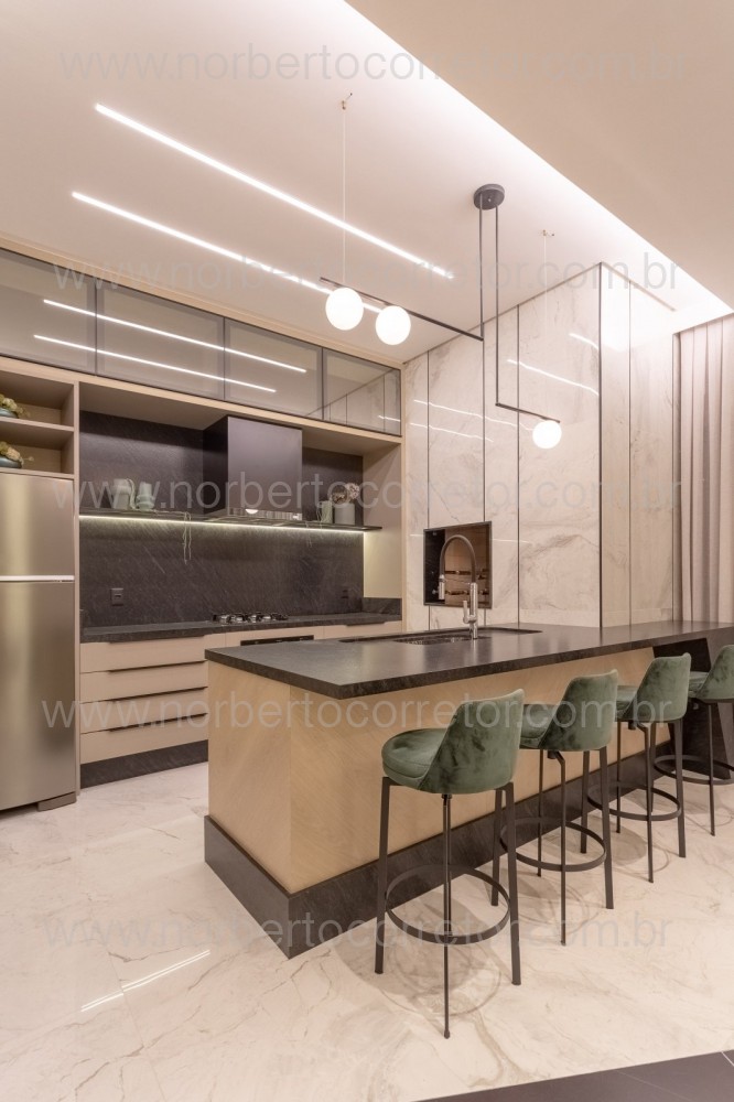 APARTAMENTO 03 SUTES A VENDA EM MEIA PRAIA