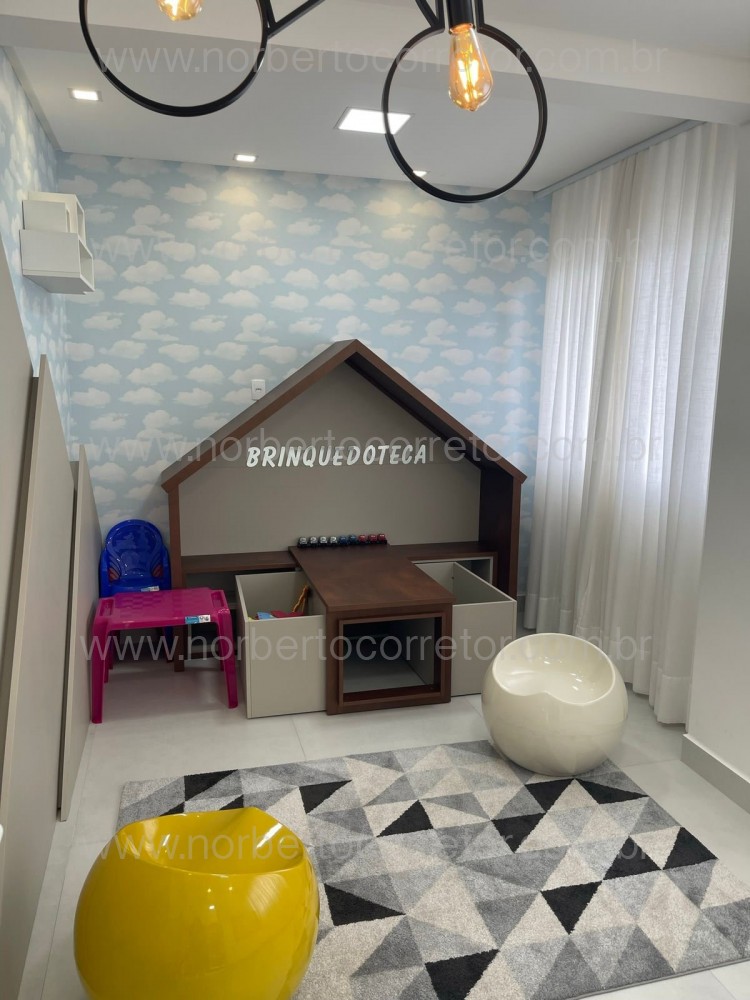 APARTAMENTO A VENDA EM MEIA PRAIA | 3 SUTES 