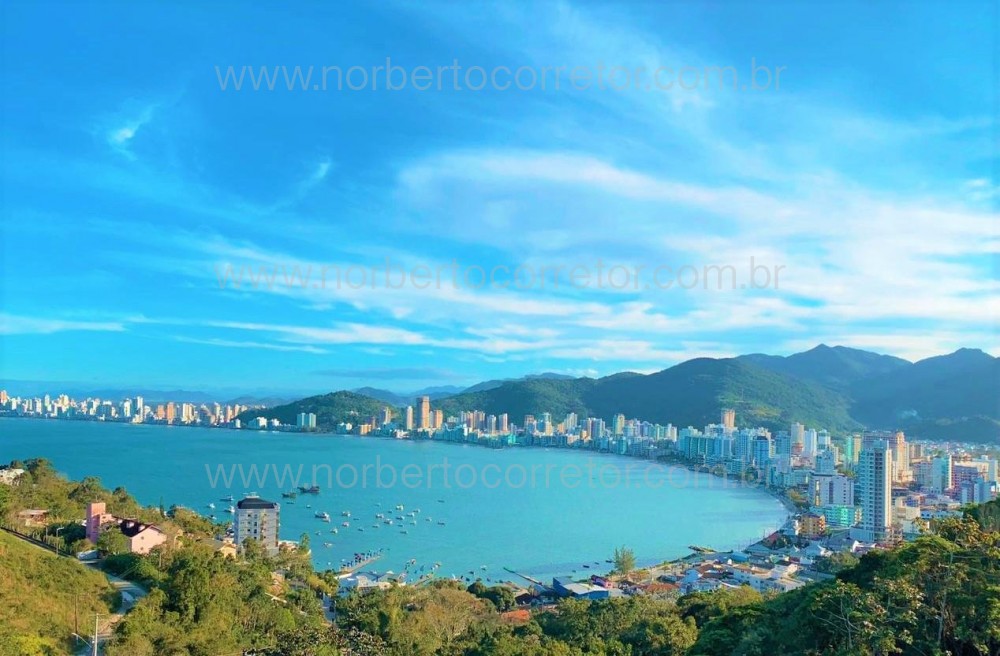 MANS�O SUSPENSA CANTO DA PRAIA ITAPEMA  4 SU�TES 