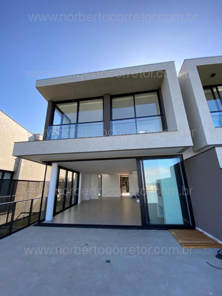 MANS�O SUSPENSA CANTO DA PRAIA ITAPEMA  4 SU�TES 