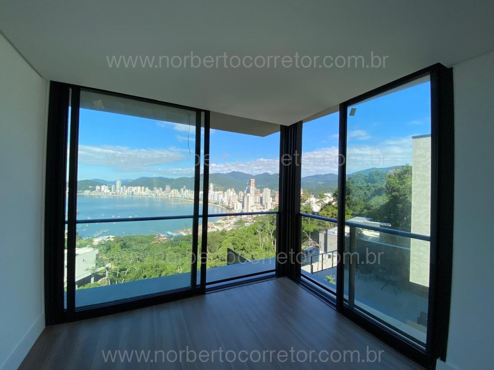 MANS�O SUSPENSA CANTO DA PRAIA ITAPEMA  4 SU�TES 