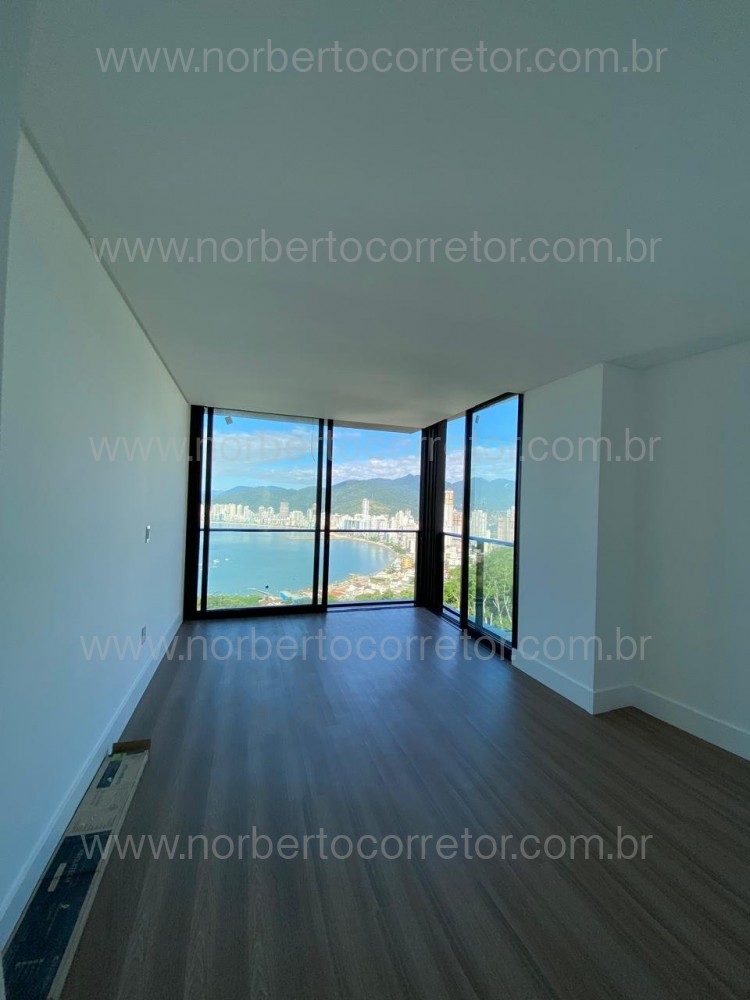 MANS�O SUSPENSA CANTO DA PRAIA ITAPEMA  4 SU�TES 