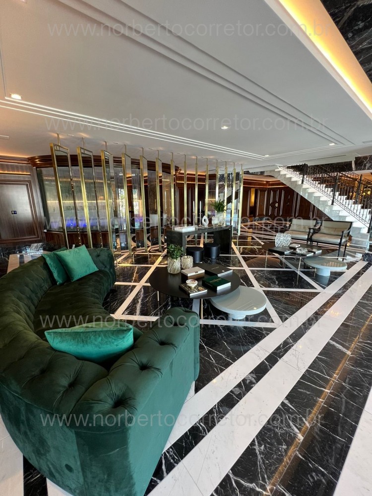 APARTAMENTO A VENDA FRENTE MAR EM MEIA PRAIA 