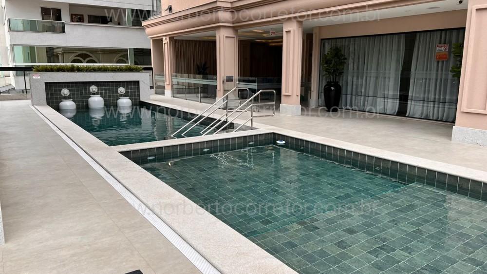 Apartamento 4 sutes, 170 m,  Meia Praia, Itapema