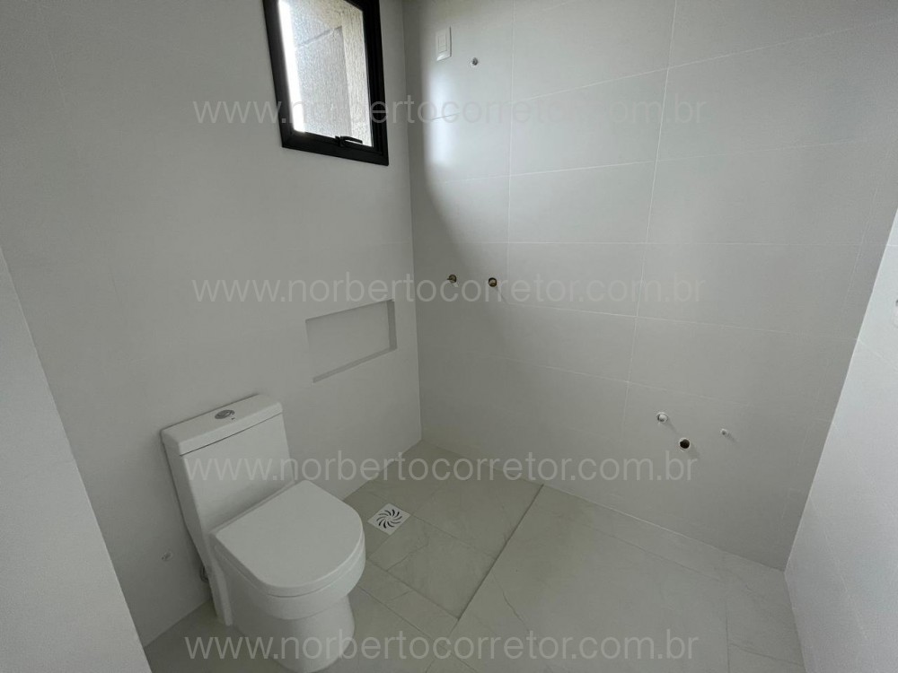 Apartamento 3 su�tes, Meia Praia, Itapema SC