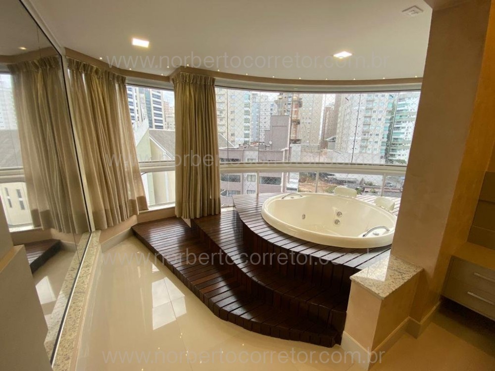 Apartamento 3 sutes, Meia Praia, Itapema SC