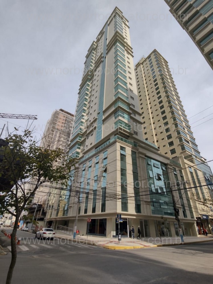 Apartamento 4 dormitrios novo, Itapema SC !