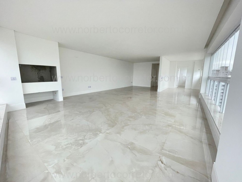 Apartamento 4 sutes, Meia Praia, Itapema SC 