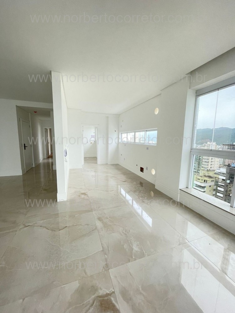 Apartamento 4 sutes, Meia Praia, Itapema SC 