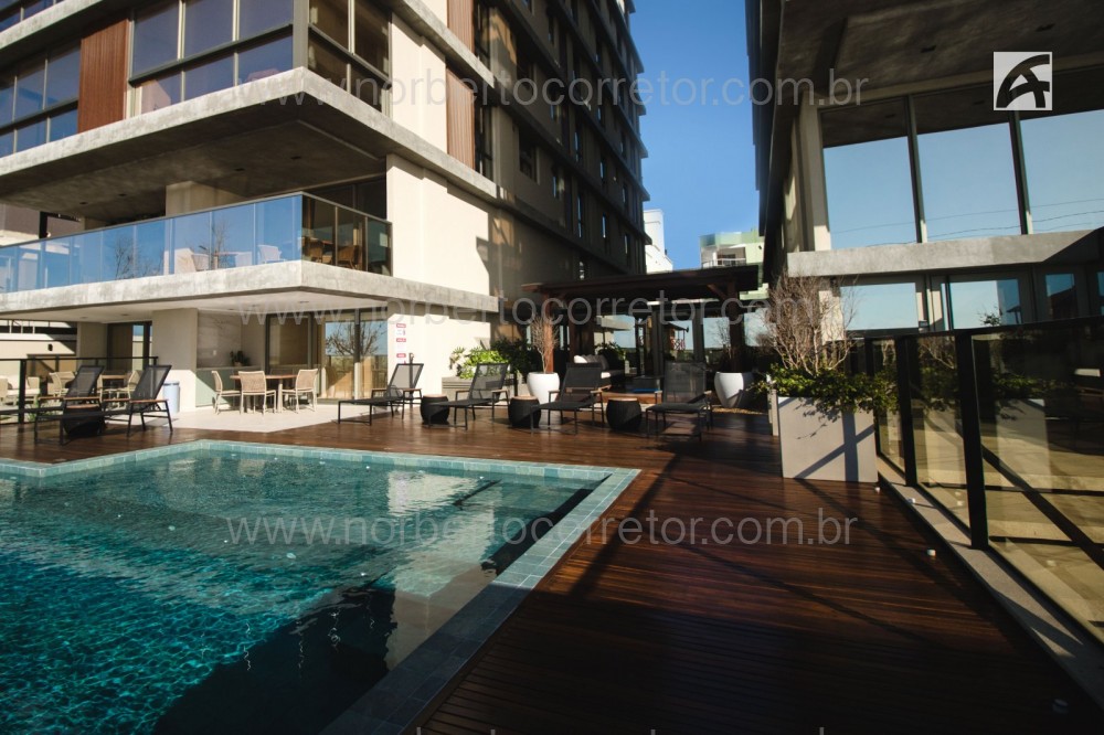 APARTAMENTO A VENDA NA PRAIA BRAVA | 3 SUTES 