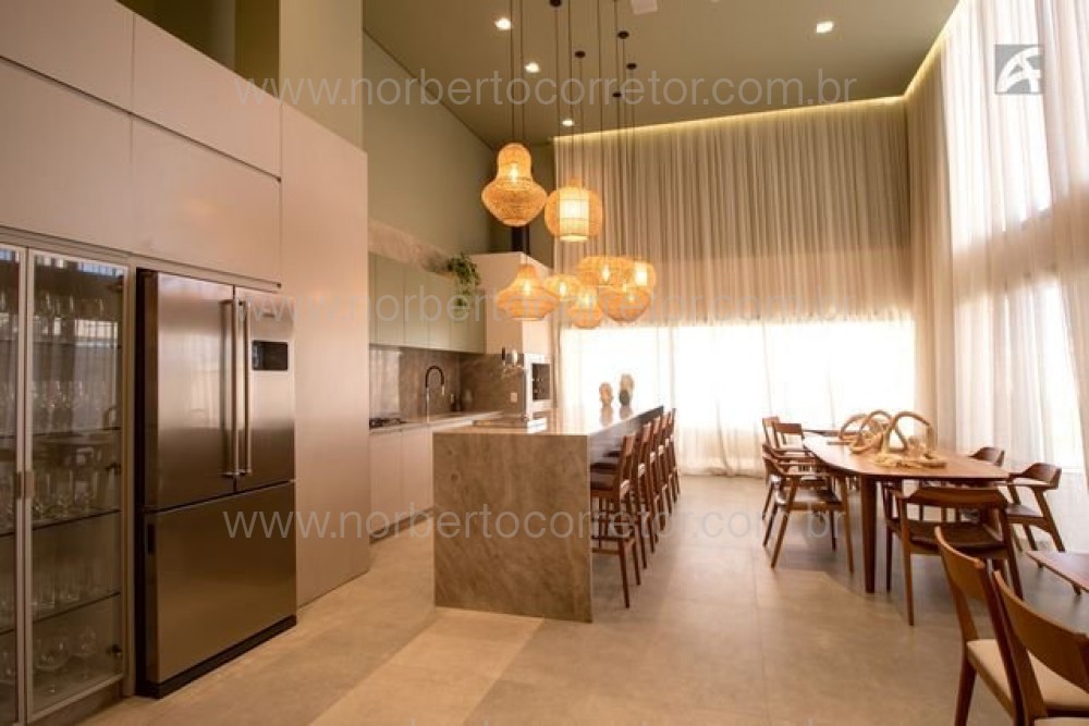 APARTAMENTO A VENDA NA PRAIA BRAVA | 3 SUTES 