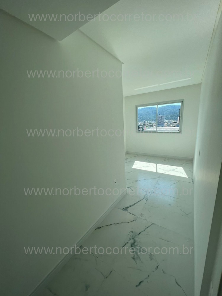 APARTAMENTO A VENDA EM MEIA PRAIA | 2 SUTES 