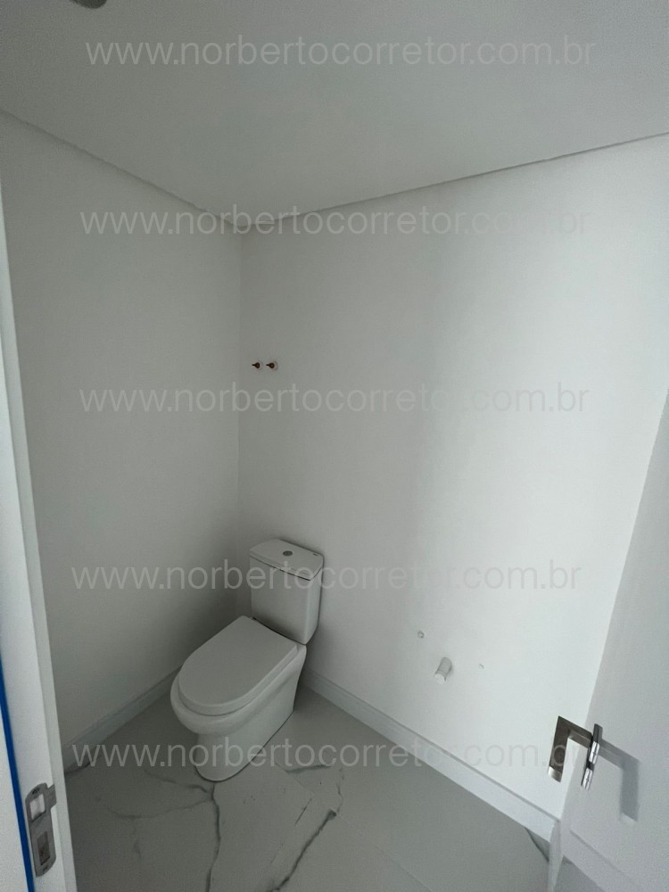 APARTAMENTO A VENDA EM MEIA PRAIA | 2 SUTES 