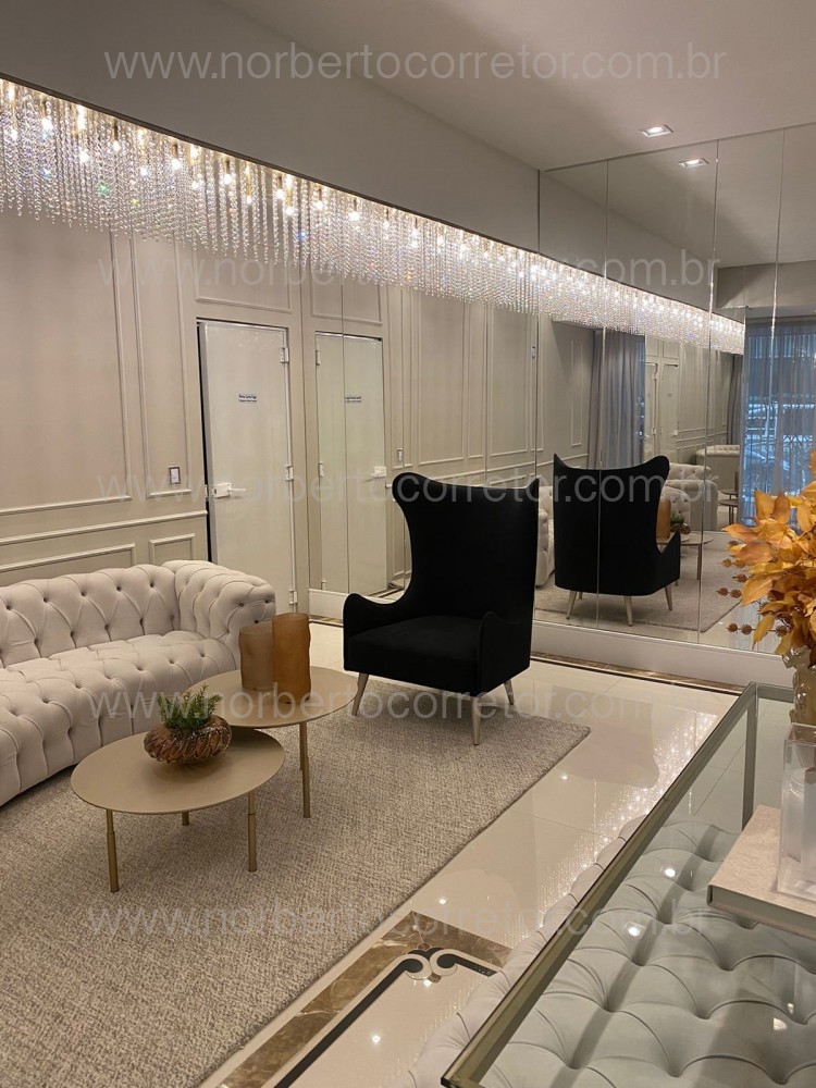 APARTAMENTO NA QUADRA MAR MEIA PRAIA | 3 SUTES 