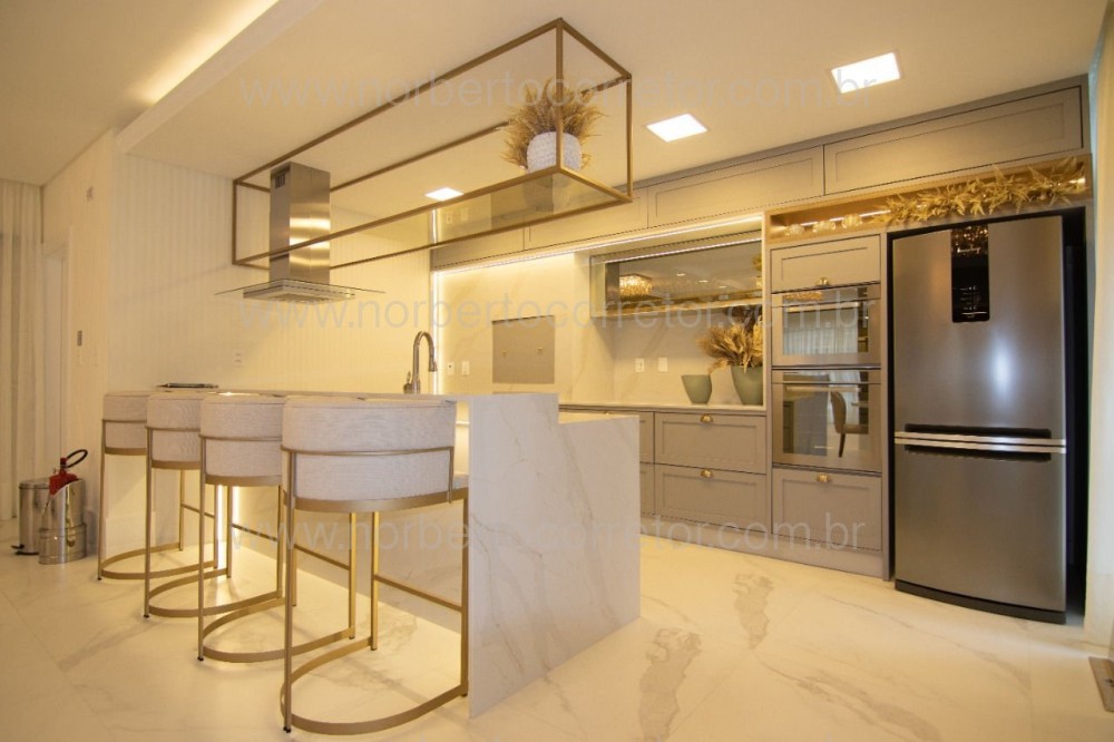 Apartamento 3 sutes, Meia Praia, Itapema SC