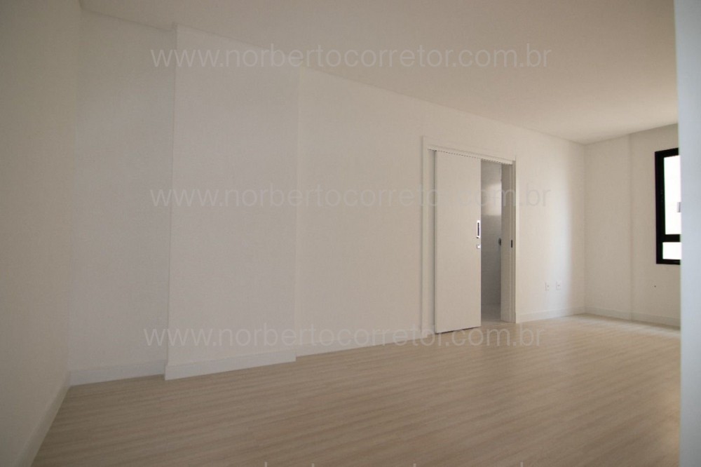 Apartamento 3 sutes, Meia Praia, Itapema SC