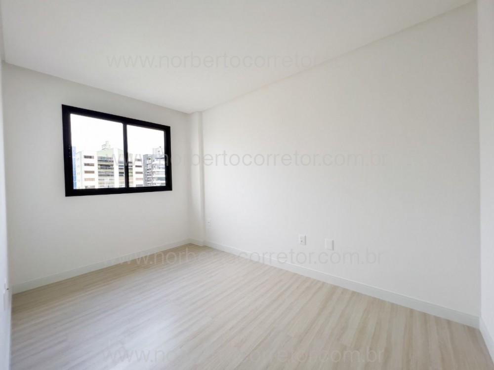 Apartamento 3 sutes, Meia Praia, Itapema SC