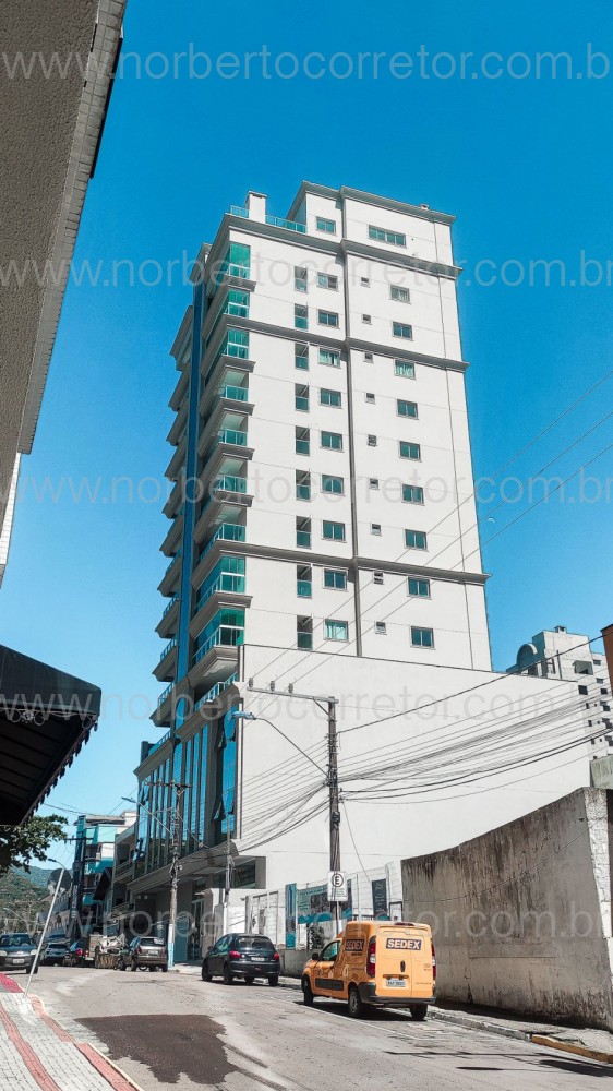 APARTAMENTO A VENDA CENTRO DE ITAPEMA | 3 SUTES 