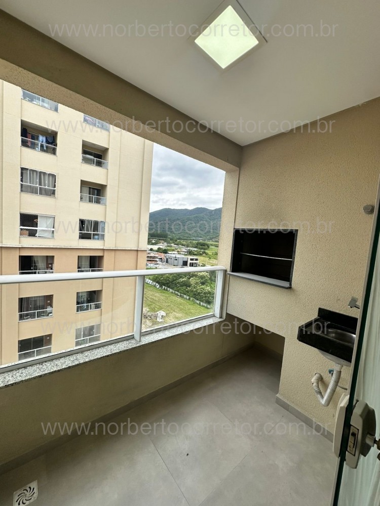 Aluguel Anual Itapema SC, 2 dormit�rios com Lazer