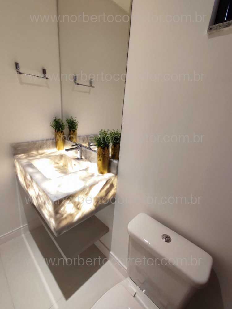 Apartamento 4 sutes, quadra mar, Itapeme SC 