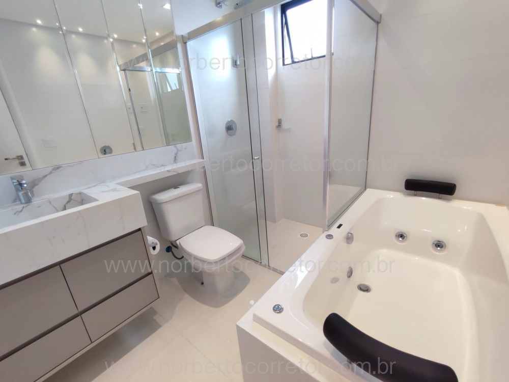 Apartamento 4 sutes, quadra mar, Itapeme SC 