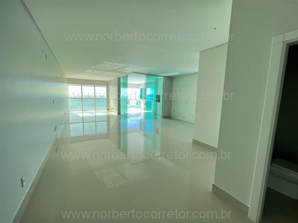 Apartamento 4 sutes, Meia Praia, Itapema SC 