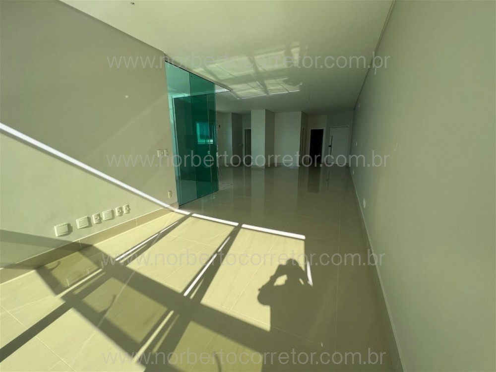 Apartamento 4 sutes, Meia Praia, Itapema SC 