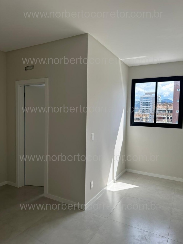 Apartamento 3 sutes, Meia Praia, Itapema SC