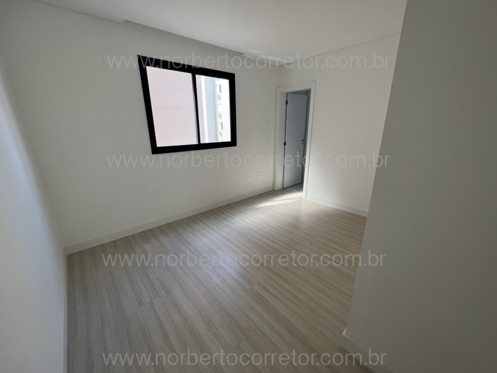 Apartamento 4 sutes, Meia Praia, Itapema SC 