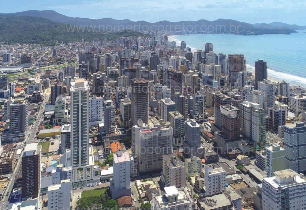 APARTAMENTO A VENDA EM MEIA PRAIA | 03 SUTES