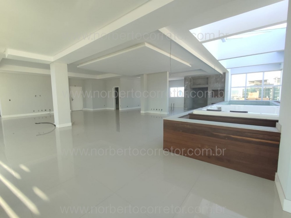   Apartamento Duplex com 420m , novo , Itapema SC