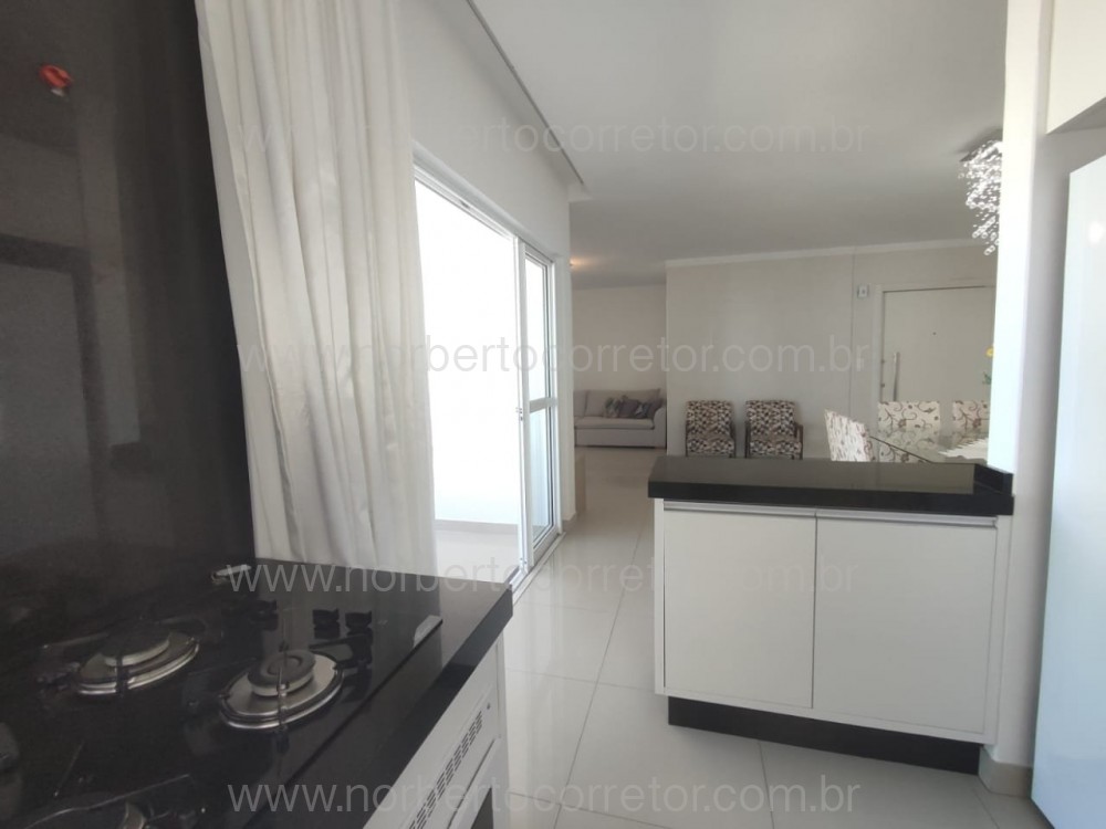 Apartamento 3 sutes, Meia Praia, Itapema SC