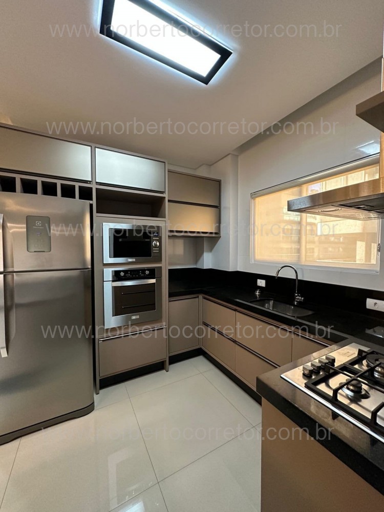 Apartamento 3 sutes, Meia Praia, Itapema SC