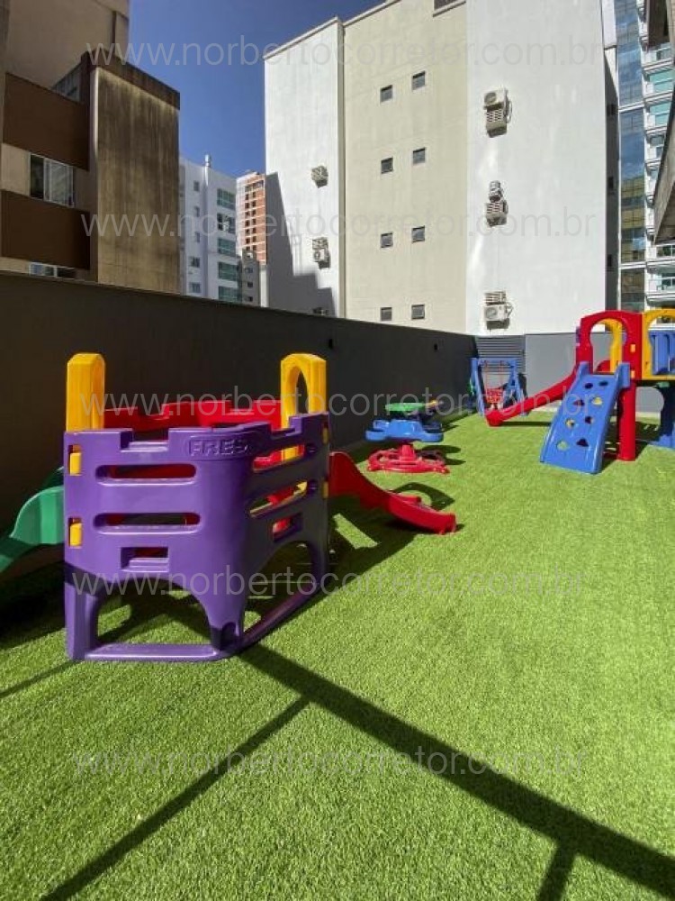 Apartamento 4 sutes, Meia Praia, Itapema SC 