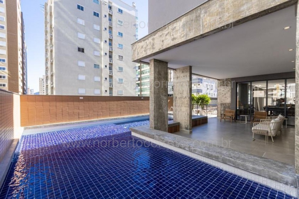 Apartamento 4 sutes, Meia Praia, Itapema SC 