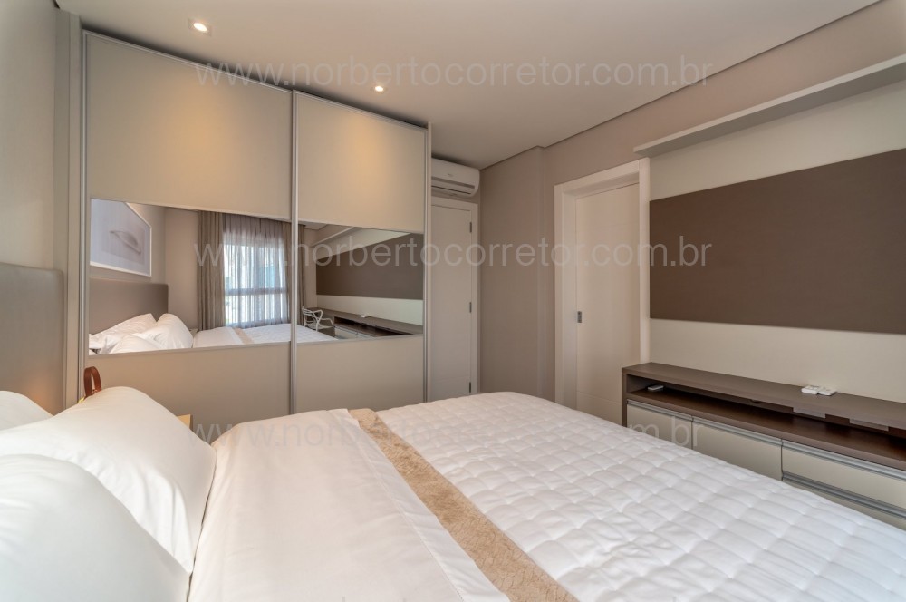 APARTAMENTO A VENDA NA PRAIA BRAVA | 4 SUTES 