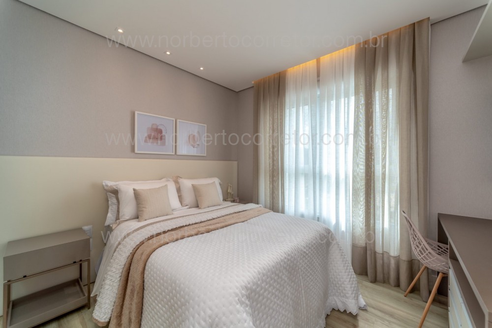 APARTAMENTO A VENDA NA PRAIA BRAVA | 4 SUTES 