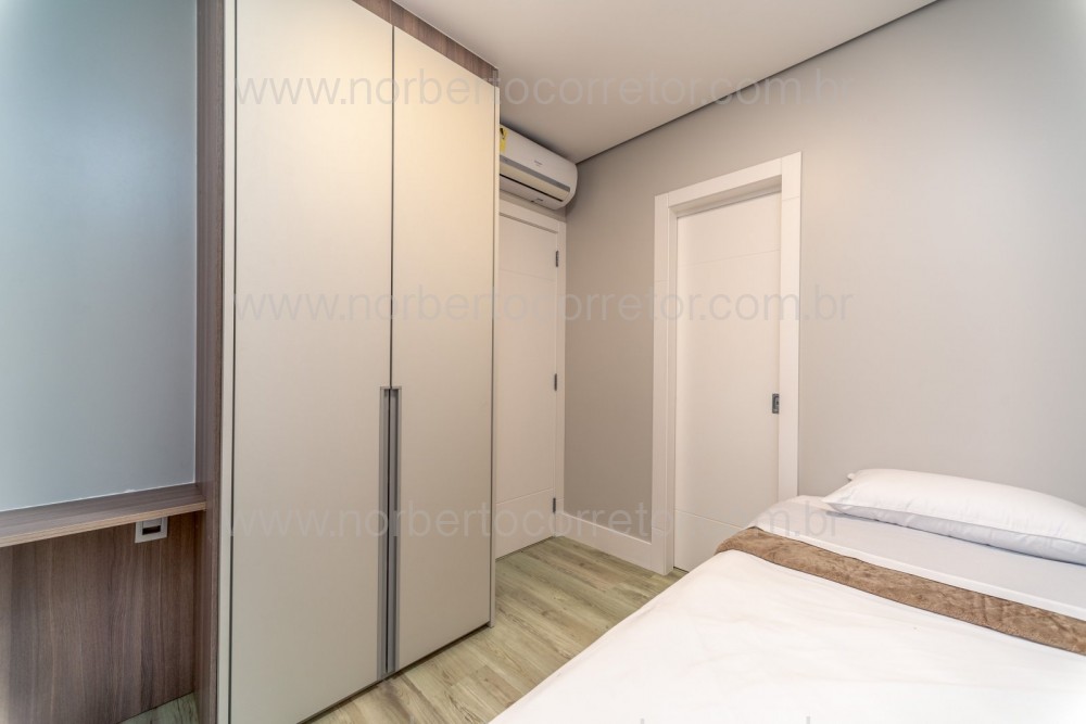 APARTAMENTO A VENDA NA PRAIA BRAVA | 4 SUTES 