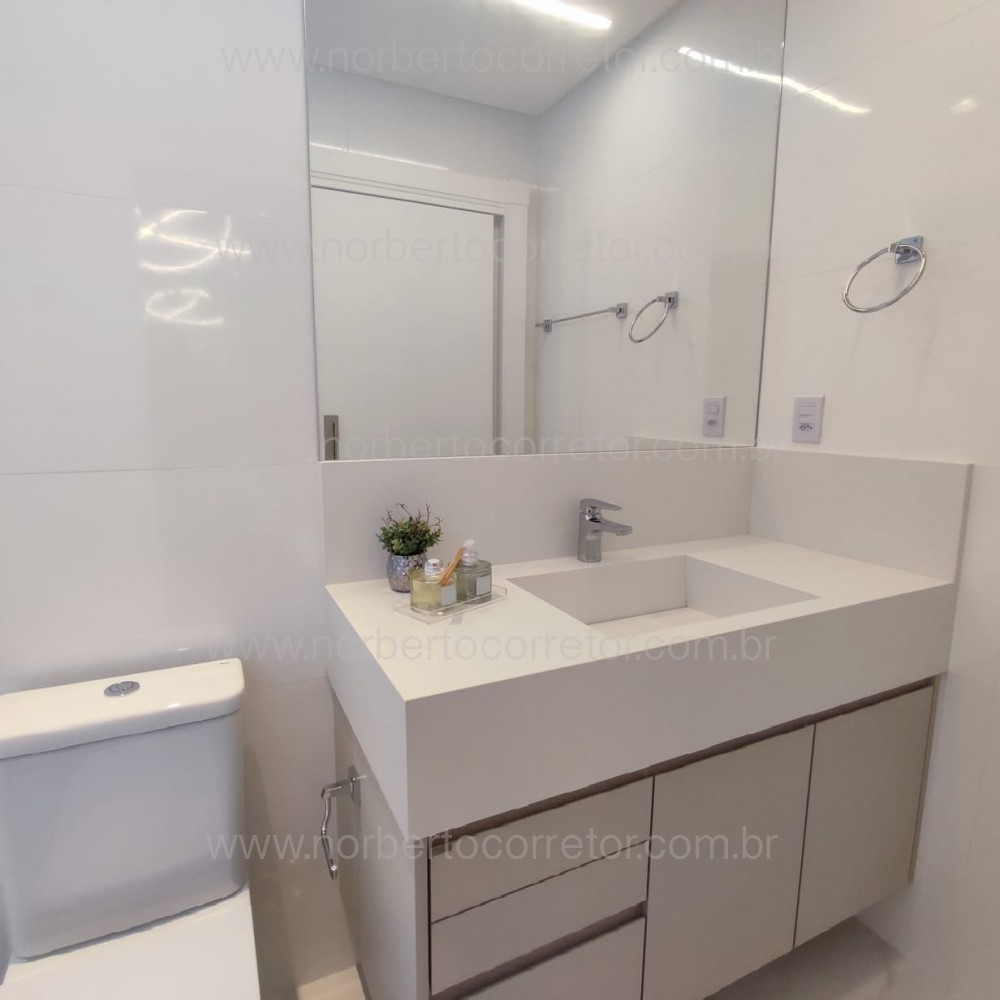 Apartamento 4 sutes, frente mar, Itapema SC 