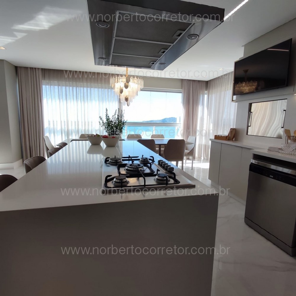 Apartamento 4 sutes, frente mar, Itapema SC 