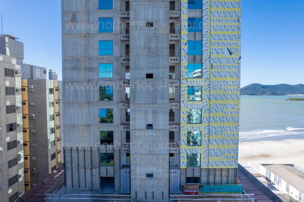 APARTAMENTO A VENDA NO BOREAL TOWER 