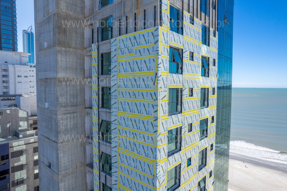 APARTAMENTO A VENDA NO BOREAL TOWER 