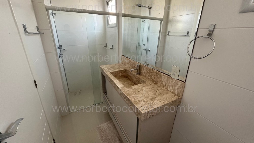 APARTAMENTO MOBILIADO A VENDA EM MEIA PRAIA 