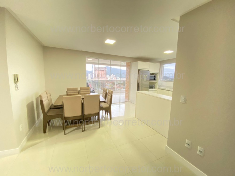 Apartamento 3 dormitrios , quadra mar, Itapema SC